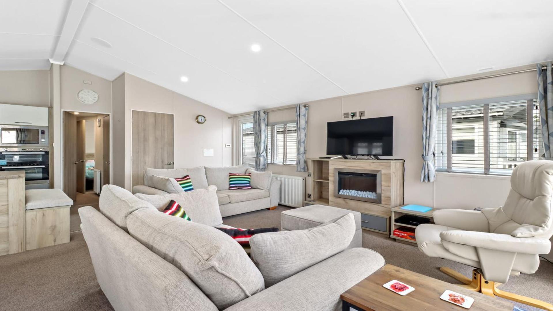 33 Beach Retreat Lodge Pevensey Bay Holiday Park Bagian luar foto