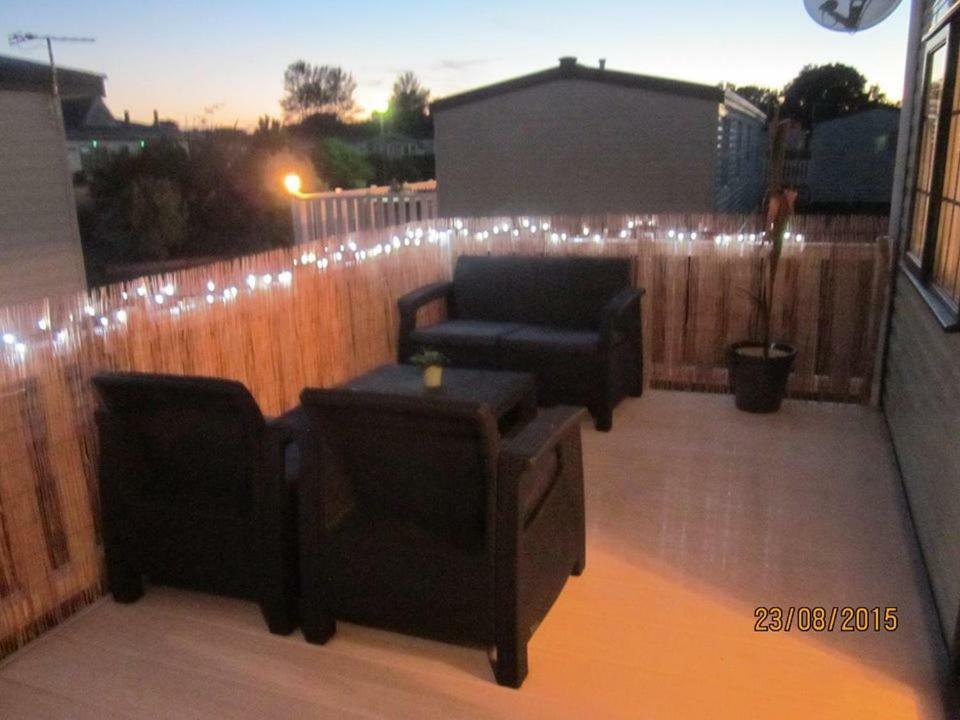 33 Beach Retreat Lodge Pevensey Bay Holiday Park Bagian luar foto